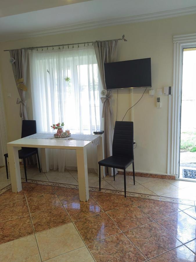 Kastely Fogado Apartment Keszthely Exterior photo